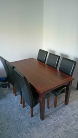 Jídelní stůl a 6 židlí - 2