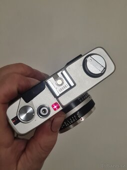 Minolta Hi-Matic F - 2