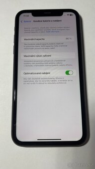 Prodám iPhone 11 64GB černý – plně funkční - 2