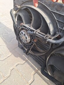 Chladnič s ventilátory octavia 1 - 2