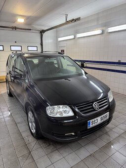 VW Touran 1,9TDI 7míst - 2