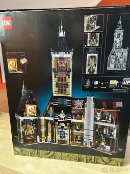 LEGO Creator Expert 10273 Strašidelný dům na pouti - 2