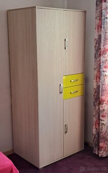 Dětský nábytek Nemo, skříň, komoda, psací stůl, police. - 2