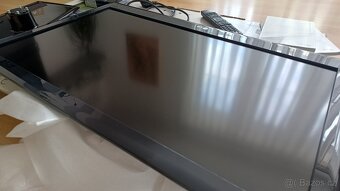 LG 32 - 2