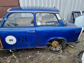TRABANT 601 - 2