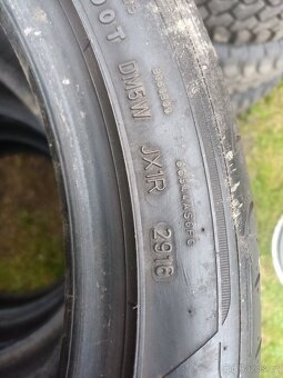 Prodám 4 kusy pneu 255/40 r19 100Y - 2
