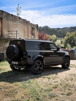Land Rover Defender V8 525 / prodloužená záruka, PPF, DPH - 2