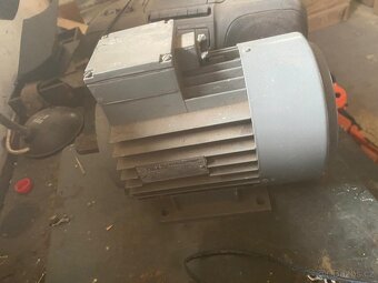 Třífázový elektromotor 1.5 kw - 2