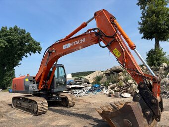 Pásové rypadlo Hitachi 240 - 2