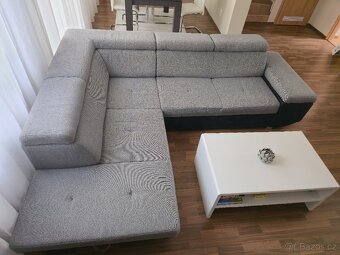 Prodám rozkládací gauč s úložným prostorem - 2