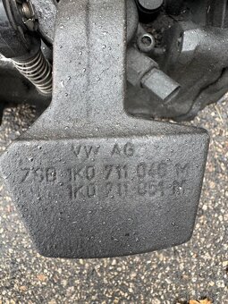 Manuální 5 rychlostní převodovka VW 1.9tdi PD 77kw - 2