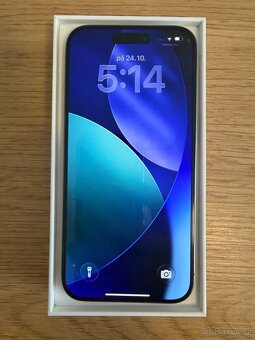 Apple iPhone 15 Pro - 2