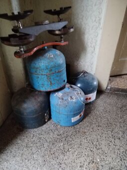 Prodám plynový vařič s bombou 2 kg - 2