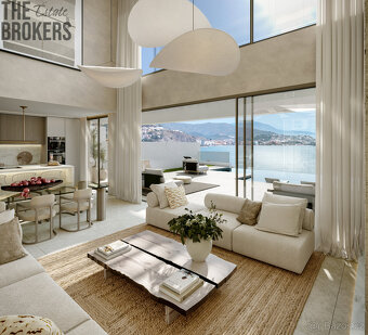 Luxusní vila s infinity bazénem a výhledem La Herradura - 2