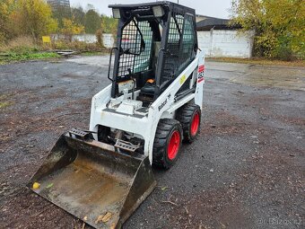 Nabízím půjčení/pronájem minibagru Bobcat e20+mini nakladač - 2