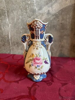 Porcelánové vázičky - 2