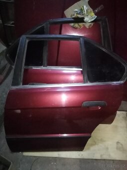 BMW E34 karosářské díly - 2