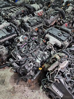 Motor 1,6 TDI 77kw Typ: CLH kompletni super stav - 2