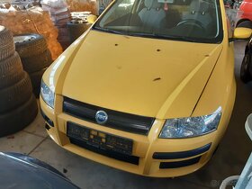 Fiat Stilo 1,8i 2006 3DVER 98kW - DILY, KRASNE - 2