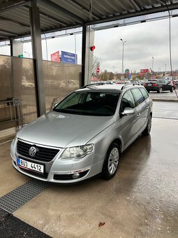 Volkswagen Passat B6 2009 2.0 TDI automat - 2