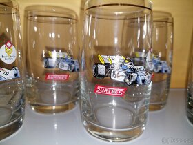 Prodám retro sklenice s formulemi. - 2