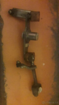 Renault 4-5,nové táhla řazení - 2