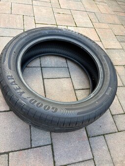 Nove pneu 205/55/17 Goodyear - 2