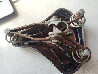 Kožené retro sedlo - 2