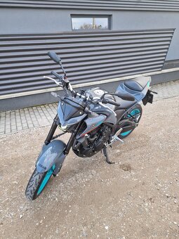 Yamaha mt-03 - 2