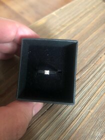 diamantove neusnice a prsten - 2