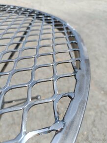 Industriální kovový stolek - 2