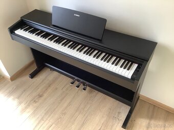 Digitální piano Yamaha YDP-144, těžké klapky, dovezeme - 2
