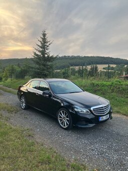 Mercedes-Benz E220 - 2