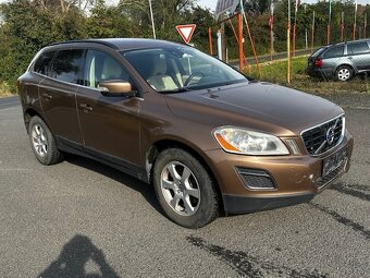 Volvo XC60 2.4D 20v, r.2011 4x4, rozvody, pěkný stav - 2