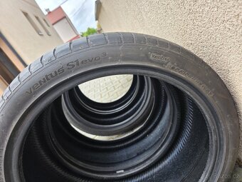 Letni 255/35 r19 - 2