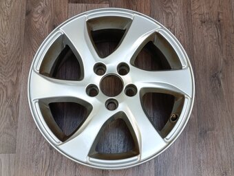 5x108 Volvo V40 7Jx16 ET50 číslo dílu 31317058 alu disky - 2