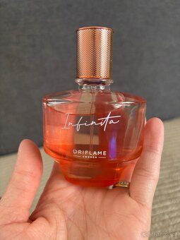 Parfém Infinita Oriflame - 2