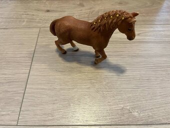 Schleich koně - 2