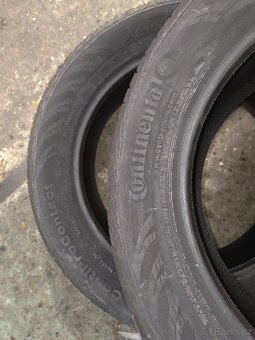 Continental Contiprocontact 215/55 R17 93 V - 2