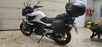 CF-moto 700MT 49KW rok-6/2024 najeto 3000Km - 2