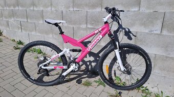 Kvalitní dětské / dámské horské celoodpružené kolo 26 - 2