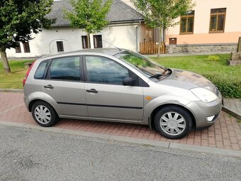 Ford Fiesta 1.4 Duratec (2002) – pojízdná, nutná oprava - 2