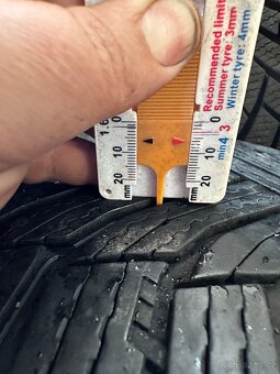 5x112 R17 7J ET35 Borbet F + 225/50 R17 Michelin - 2
