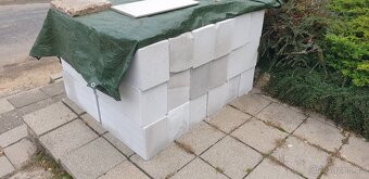 Prodám tvárnice příčkovky Porfix - 2