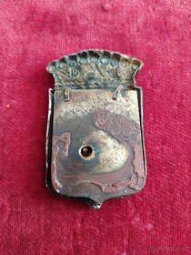 Přední znak na Pragu Alfa - masivní originál 2 - 2