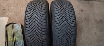 2 celoroční pneumatiky Continental 205/50R17 93V 7,00m 2022 - 2