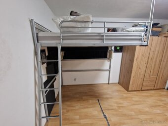 Vyvýšena postel 140x200 - 2