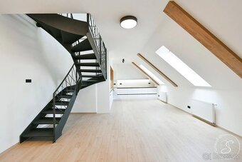 Pronájem bytu 4+kk • 108 m² - 2