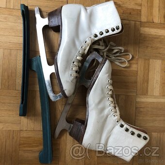 dámské boty s bruslemi - 2