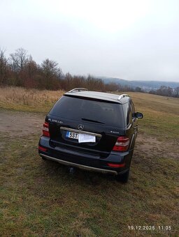 Mercedes-Benz ML320 - 2